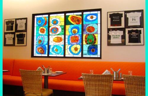 Varanasi Hotel | HOTEL - ELEGANCE - Luxuary And Spacious Room - Fully Air Conditioned Hotel - Restaurant - Lift & Free Wi-Fi Facilities - A Top Rated Hotel in Varanasi