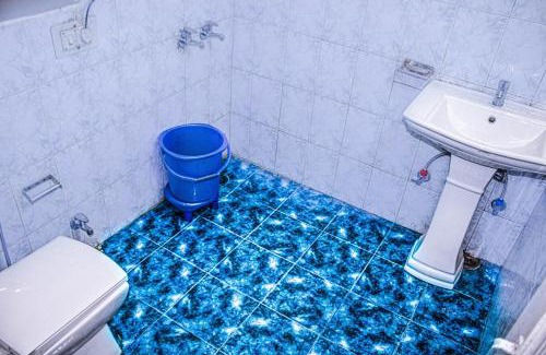 Aleo Hotel | Hotel Fast Way Manali #Near zingbus #Near Pizzahut #By Linkway