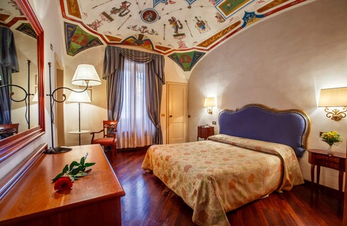 Old Town Hotel | Hotel Fortuna