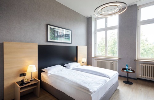 Lohr am Main Hotel | Hotel Franziskushöhe