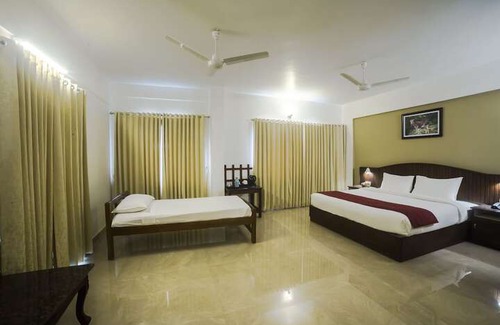 Kuppaayil Hotel | Hotel Guruvayur Darshan