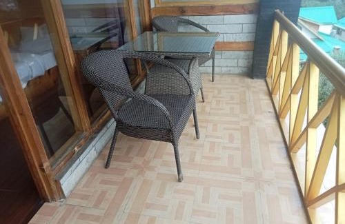 Dharchula Hotel | Hotel Himalayan View
