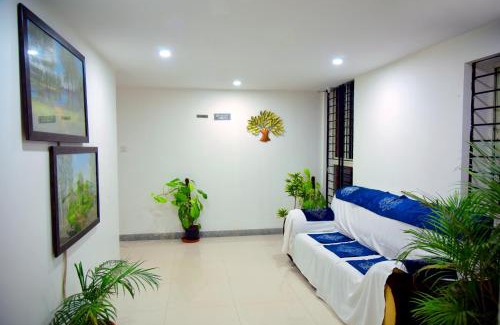 Narasapura Hotel | Hotel Housefinch Residency