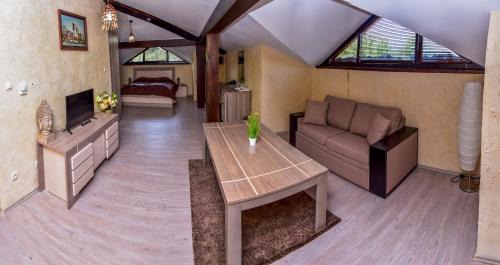 Arbanasi Hotel | Hotel Izvora 2
