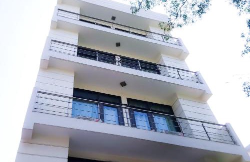 Chittaranjan Apartment | Hotel Jagannath In Chittaranjan Park