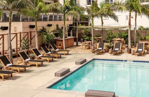 Los Angeles Hotel | Hotel June West LA, a Member of Design Hotels