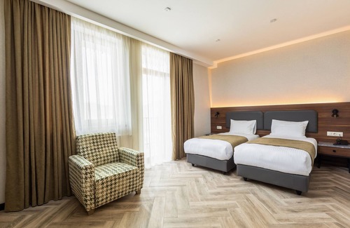 Bakuriani Hotel | Hotel Komorebi