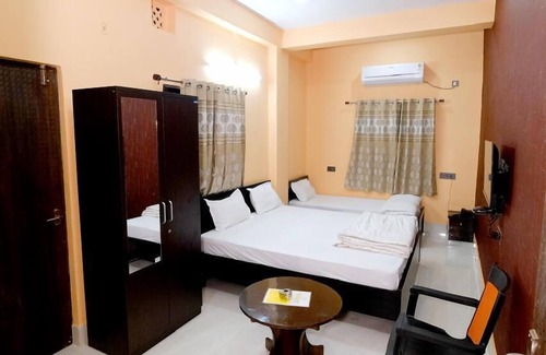 Deoghar Hotel | Hotel Krishna Paradise