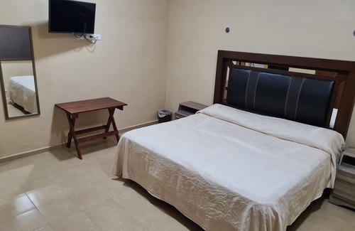 Izamal Hotel | Hotel La Piramide Izamal