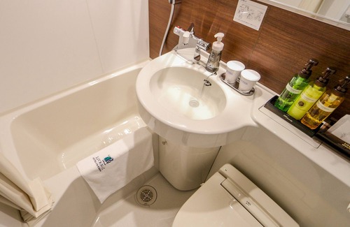 Shiomi Hotel | HOTEL LiVEMAX Tokyo Shiomi Ekimae