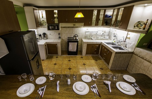 Calca Hotel | Hotel Los Laureles