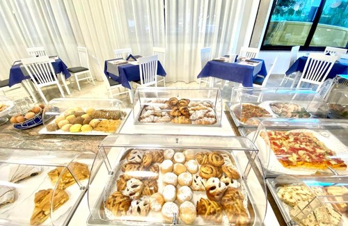 Misano Adriatico Hotel | Hotel Maioli - Colazione XXL fino alle 12