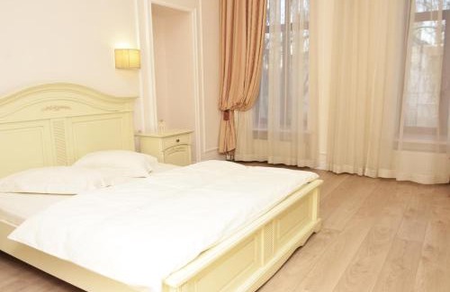 Odessa City Center Apartment | Hotel Menshikov