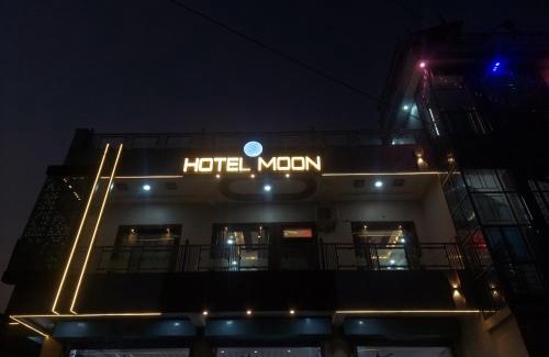 Mahoba Hotel | Hotel Moon