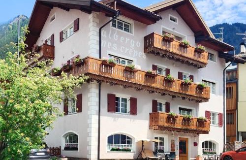 San Giovanni di Fassa Hotel | Hotel Nès Crépes