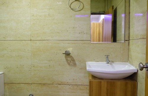 Bhopal Hotel | Hotel Neelkanth