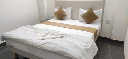Faridabad Hotel | Hotel O Kalka