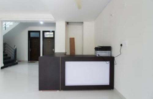 Vrindavan Hotel | Hotel O Krishna Cottage