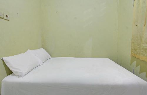 Pujut Hotel | Hotel O Penginapan 3 Bersaudara Near Pasar Sengkol