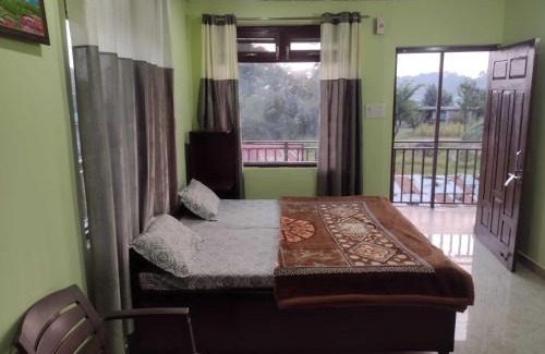 Dharamshala Hotel | Hotel O SS Guest House