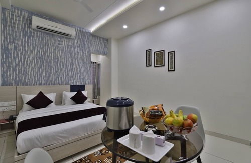 Sayajiganj Hotel | Hotel Orbit