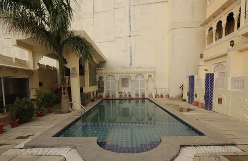 Kumbhalgarh Hotel | Hotel Palace Raj Kumbha By Howard