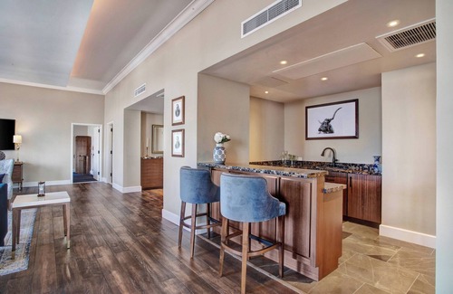Downtown El Paso Hotel | Hotel Paso Del Norte, Autograph Collection