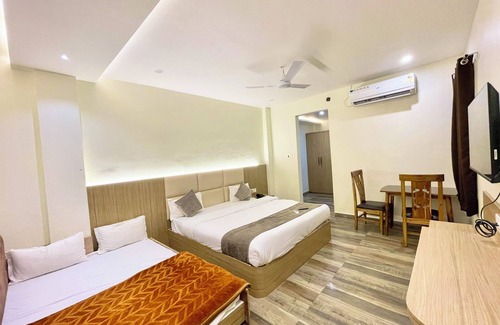 Ujjain Hotel | Hotel Prakash INN - near Mahakal Temple