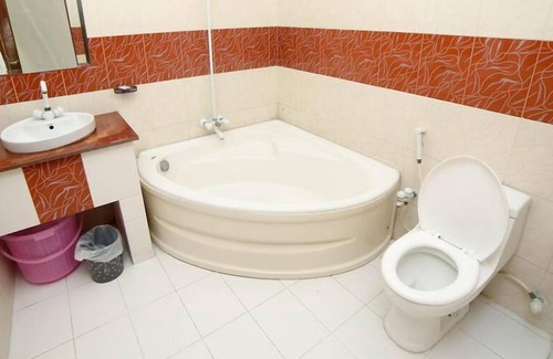 Lahore Hotel | Hotel Premier Inn Grand