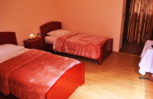 Gjirokaster Hotel | HOTEL RESTORANT VIKTORIA