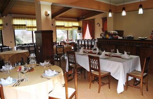 Gjirokaster Hotel | HOTEL RESTORANT VIKTORIA