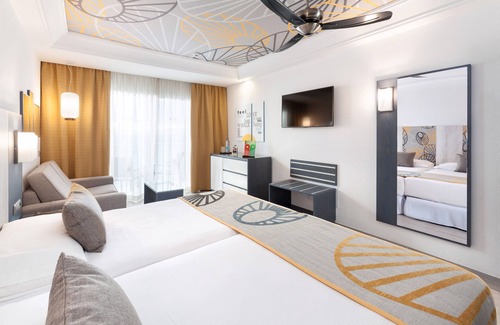 Amadores Resort | Hotel Riu Vistamar - All Inclusive