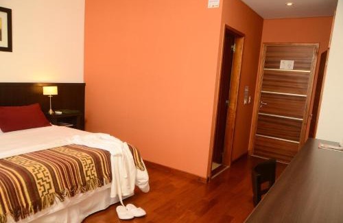 Chascomus Hotel | Hotel Roble Blanco