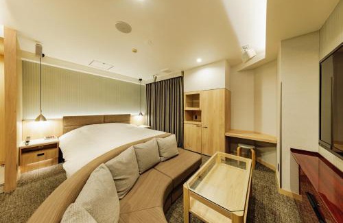 Sanbancho Hotel | Hotel ROSSO 松山