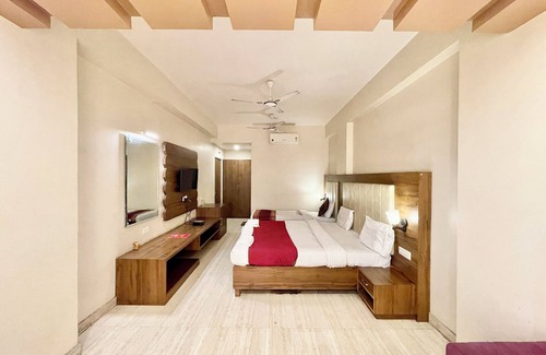 Varanasi Hotel | Hotel Rudraksh - Varanasi