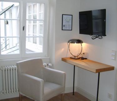 Heidelberg City Centre Hotel | Hotel Schnookeloch