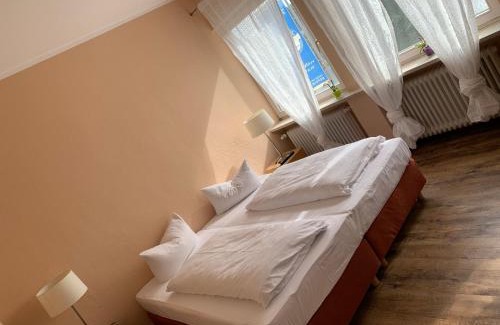 Ebersberg District Hotel | Hotel Seeluna am Klostersee