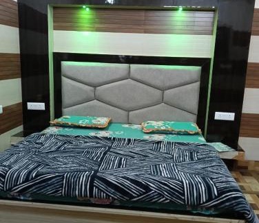 Katra House | HOTEL sHIV STAY