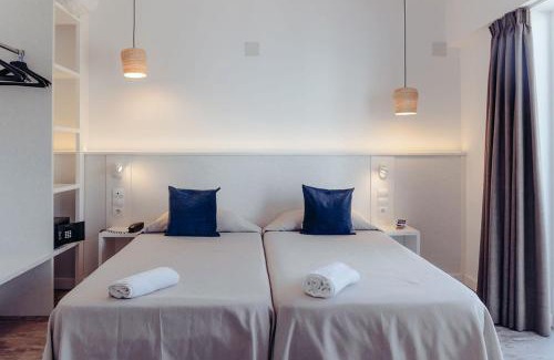 Sant Antoni de Portmany Hotel | Hotel Tarba