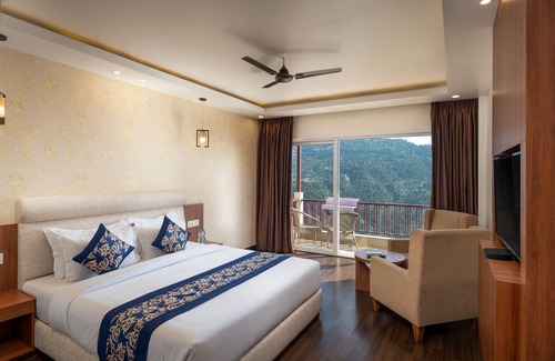 Kasauli Hotel | Hotel The Chabal