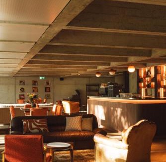 Amsterdam East Hotel | Hotel V Oosterpark by Conscious
