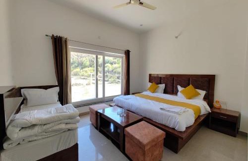 Kharsali Hotel | Hotel VASURAI and RESTAURANT