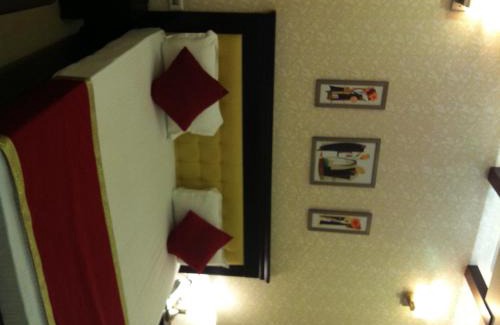 Rishikesh Hotel | Hotel Yog Vashishth