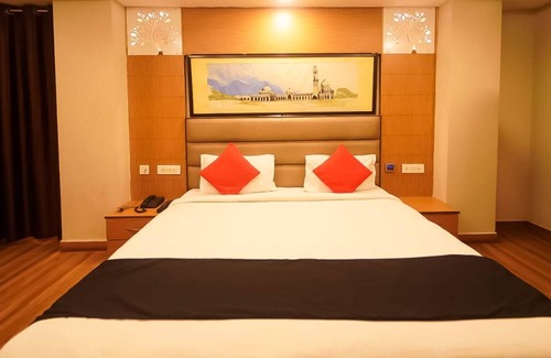 Civil Lines Hotel | HOTEL YUGANTAR & BANQUETS