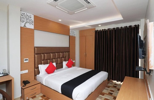 Civil Lines Hotel | HOTEL YUGANTAR & BANQUETS