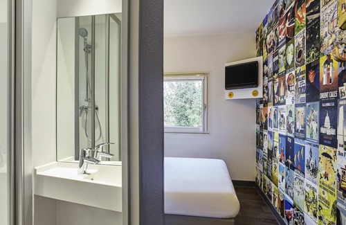 Blagnac Hotel | hotelF1 Toulouse Aéroport