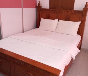 Kampung Gong Rengas Hotel | HotelNusantara