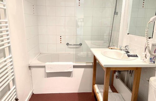 Isbergues Hotel | Hotels in Isbergues, France