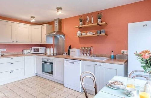 Framlingham House | House ∙ 4 bedrooms ∙ 8 guests