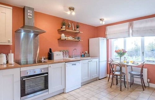 Framlingham House | House ∙ 4 bedrooms ∙ 8 guests